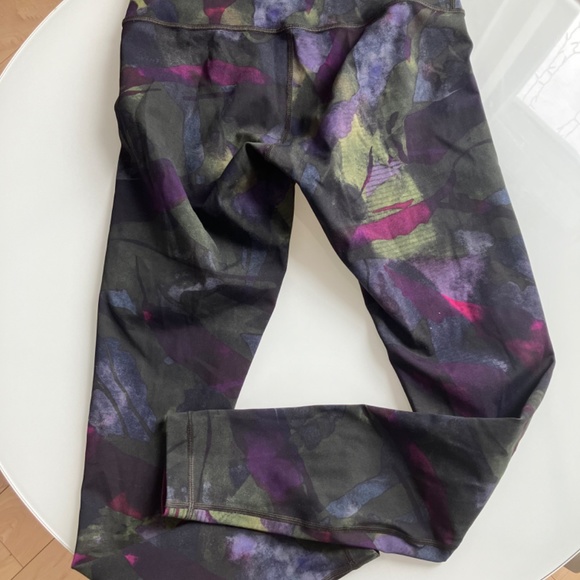 Lululemon Wunder Under Hi-Rise Tight 28" in Aura Dark Chrome - Picture 2 of 4